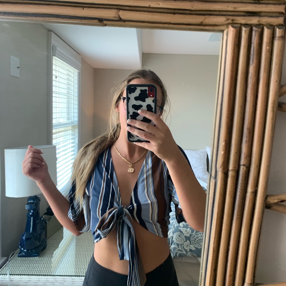 Crop top